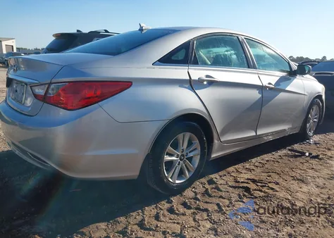 2012 Hyundai Sonata Gls z USA, uszkodzony, nr VIN 5NPEB4AC8CH471885
